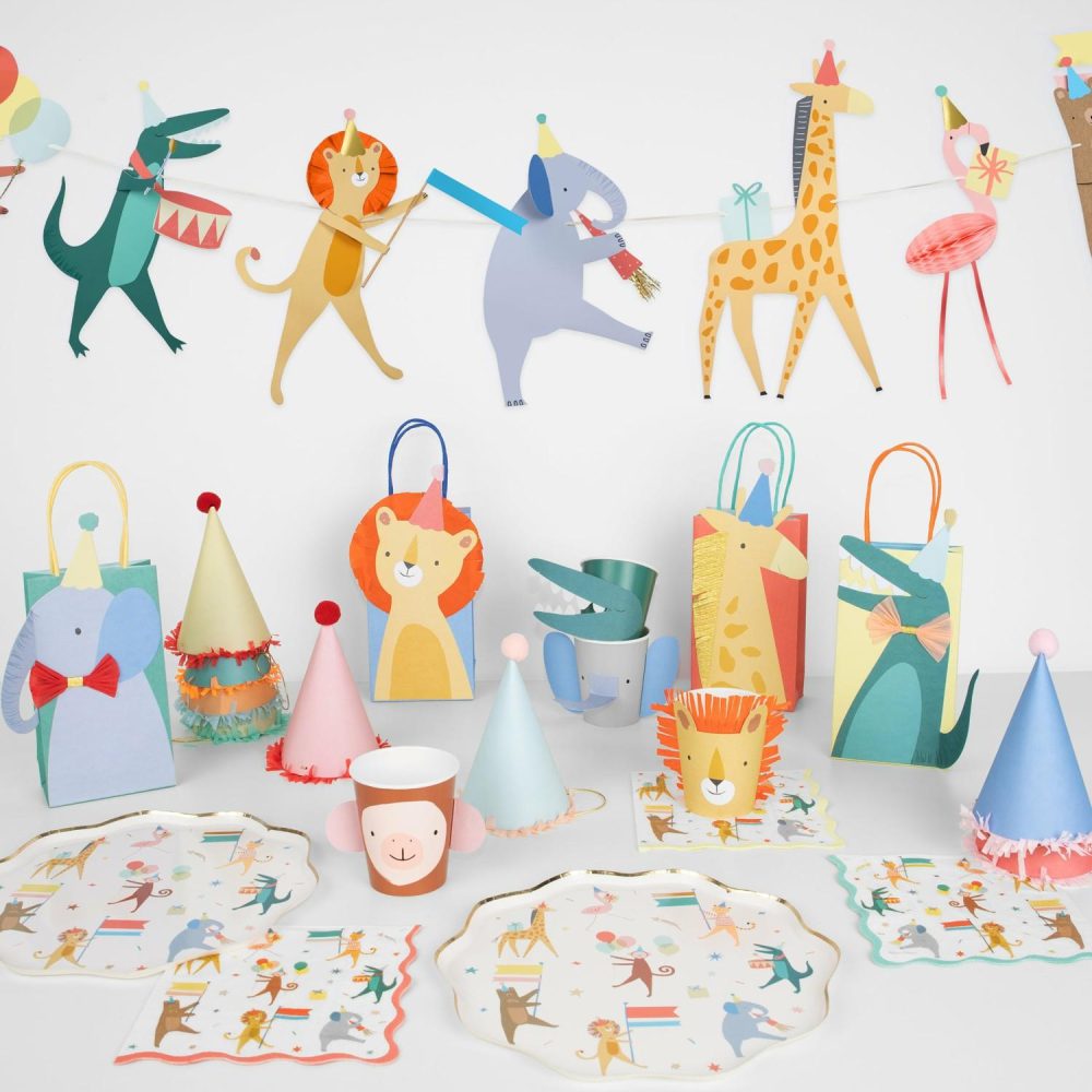 Complete Party Sets | Animal Parade Party Set Complete Party Sets Complete Party Sets