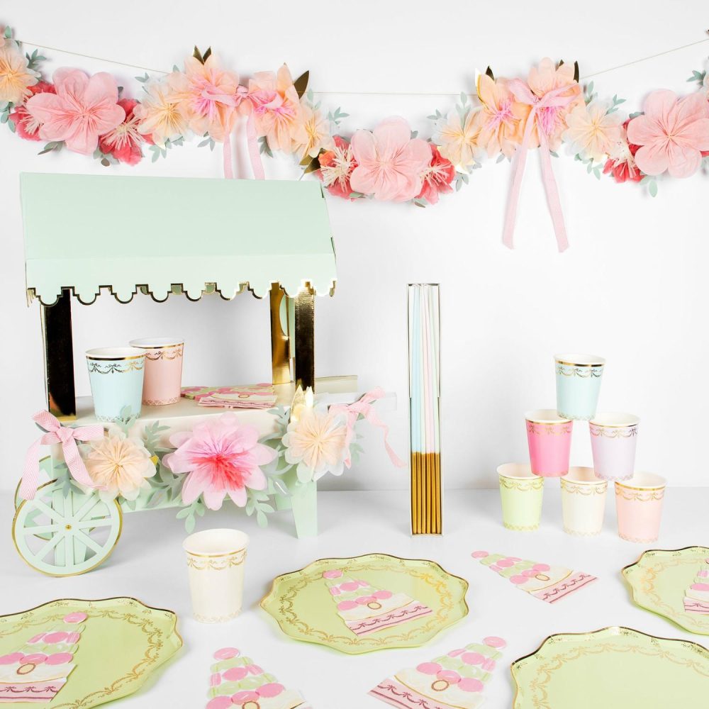 Complete Party Sets | Ladurée X Meri Meri Large Party Set Complete Party Sets Complete Party Sets