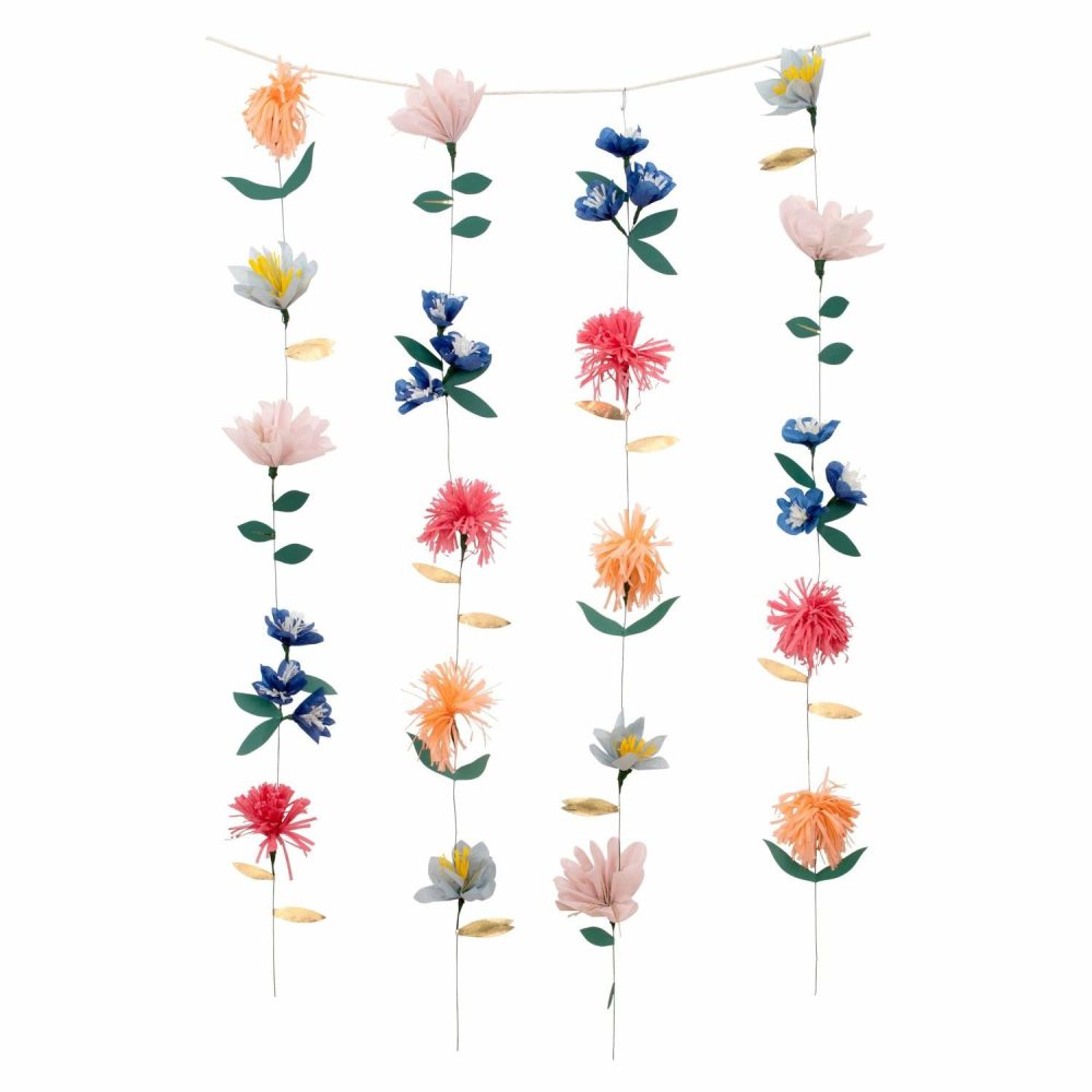 Hanging Party Backdrops | Flower Wall Hanging Party Backdrops Hanging Party Backdrops